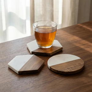 Sous-verre en marbre et bois d'acacia, sous-verre de luxe pour boissons, décoration moderne de style farmhouse, cadeau personnalisé pour la maison - Product Image 1