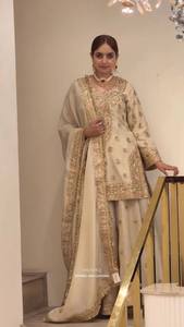 Conjunto de Salwar Kameez para Mujer con Bordado Crema, Abrigo Largo y Dupatta, Vestido Tradicional para Bodas y Banquetes - Product Image 3