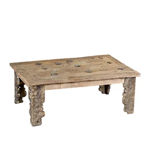 Table basse vintage en bois sculpté à la main avec motif floral, finitions métalliques, meuble rustique pour salon et salle à manger - Product Image 1