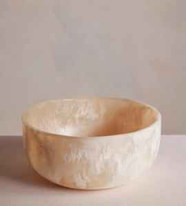 Nuevo Plato Decorativo de Piedra Travertino Beige para Servir, Exhibir y Decorar el Hogar con Elegancia - Product Image 1