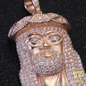 Colgante de lujo con la cara de Jesucristo en moissanita, elaborado en plata de ley 925, estilo hip hop, collar religioso para hombres y mujeres. - Product Image 3