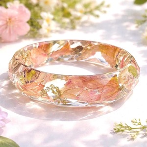 Handmade Resin <b>Bangles</b> with Real Dried Flowers Artistic Hand-painted Fashion Angel <b>Love</b> Style Jewelry Lovers Designer - Product Image 3