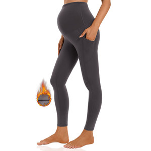 Legging de maternité sur mesure avec tissu extensible doux et ceinture large pour une grossesse confortable et un port décontracté - Product Image 1