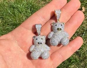 Pendentif personnalisé en argent sterling 925 avec moissanite glacée en forme d'ours en peluche, cadeau pour femme, bijoux de mode - Product Image 1
