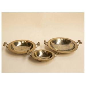 Cuencos de Servir Modernos de Aluminio Dorado de Alta Calidad con Asa para Decoración de Mesa en el Hogar, Bodas y Fiestas - Product Image 1