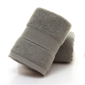 Ensemble de serviettes de bain avec logo personnalisé, grande taille, design tendance 2026, couleur unie - Product Image 2