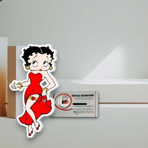 Paleta de Pestañas Magnéticas Reutilizables de Acrílico con Forma de Corazón, Flores y Mariposas de Betty Boop en Rojo Intenso, Linda y Moderna - Product Image 3