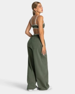 Ensemble de survêtement pour femme avec logo personnalisé, en coton respirant, pull et pantalon de jogging pour femme, vêtements en gros, survêtement en vente - Product Image 4