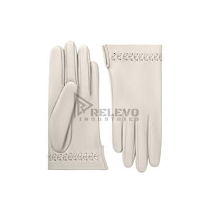 Guantes de cuero para mujer a bajo precio, guantes de invierno cálidos, antideslizantes, para conducir, con pantalla táctil, a la moda. - Product Image 1