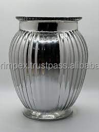 Decoración de lujo para el hogar, Metal florero de alta calidad, diseño de lujo martillado para mesa, sala de estar y hogar - Product Image 3