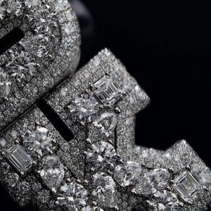จี้เพชร VVS Lab Grown Diamond แบบกำหนดชื่อได้ ตัวเรือนเงินแท้ 925 หรูหรา รับรองโดย IGI สำหรับผู้ชาย จี้สไตล์แร็ปเปอร์สุดเท่ - Product Image 3