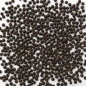 Poudre de poivre noir indien naturel aromatique et fin pour les acheteurs mondiaux de produits alimentaires - Product Image 1