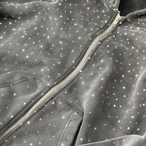 2026 Sweat à capuche zippé pour homme, personnalisé, coupe oversize et carrée, style streetwear tendance, effet vieilli, coupe courte, 100% French Terry, délavé à l'acide, avec strass - Product Image 3