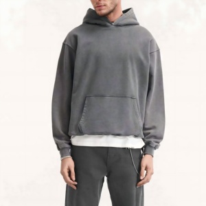 Sweat à capuche gris délavé vintage, style streetwear classique et minimaliste, doux et confortable, pour un look urbain intemporel au quotidien. - Product Image 1
