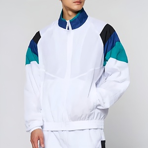 Ensemble coupe-vent léger et respirant avec logo frontal, idéal pour l'été, style streetwear, pour activités quotidiennes en extérieur - Product Image 2