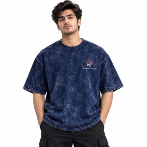 เสื้อยืดโอเวอร์ไซส์ผู้ชายแบบ Acidwash ผ้าฝ้ายทนทาน ทรงหลวมมีสไตล์ ใส่ได้ทุกวัน เสื้อยืดโอเวอร์ไซส์ผู้ชายแบบ Acidwash เนื้อผ้านุ่ม - Product Image 1