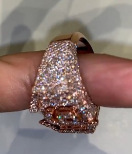 แหวนชื่อตัวอักษรประดับเพชรโมอิสซาไนต์แบบกำหนดเอง เครื่องประดับฮิปฮอปสำหรับผู้ชาย - Product Image 5