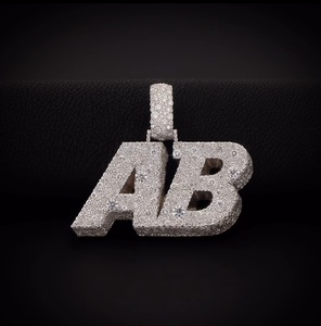 Colgante de Letra 3D en Plata de Ley 925 con Moissanita VVS y Micro Pavé, Joyería Hip Hop Personalizada - Product Image 3