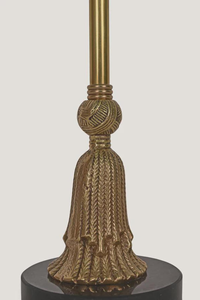 Portavelas Cónicos de Latón Dorado Modernos y Elegantes, Minimalistas, Hechos a Mano, Duraderos, para Salas de Estar Contemporáneas, Juego de 2 - Product Image 3