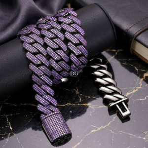 Collier unisexe style hip-hop en or massif 18 carats plaqué rhodium avec moissanite violette de 20 mm et diamant de laboratoire, passe le test du diamant - Product Image 6