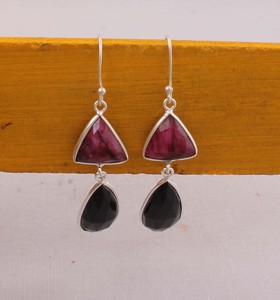 Boucles d'oreilles en zoïsite rubis naturel et onyx noir, en argent sterling 925, facettées, multi-pierres, pendantes, faites à la main, bijoux en gros - Product Image 5