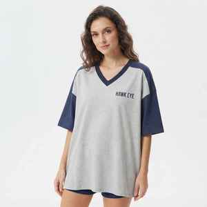 Camiseta Oversize de Mujer con Cuello en V y Manga Raglán en Gris Azulado, Ajuste Holgado, Manga Corta, Tejido de Algodón, Top de Primavera/Verano - Product Image 1