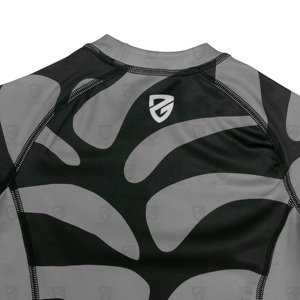 Rashguard MMA à manches courtes personnalisé par sublimation pour unisexe avec tissu Spandex/Polyester Couleurs et tailles personnalisées - Product Image 5