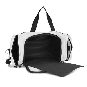 Bolsa Deportiva Ligera con Correa de Hombro Ajustable y Múltiples Bolsillos para Viajes y Entrenamientos - Product Image 5