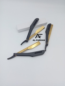 Navaja de Afeitar Recta Profesional de Alta Calidad con Mango de Plástico ABS para Hombre, Hoja Única de Acero Inoxidable, Color Negro y Dorado - Product Image 5