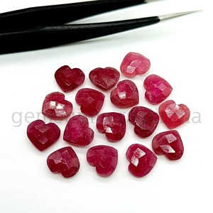 Pierre précieuse en rubis AAA, forme cœur, facettée, 8 mm, sculptée à la main, en vrac, prix de gros, cristal de guérison pour la fabrication de bijoux - Product Image 2