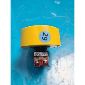 Botón de Paro de Emergencia Eléctrico AR22V3R Usado, Piezas de Repuesto para Equipos Semiconductores Legacy - Product Image 6