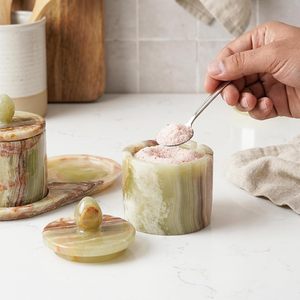 Porte-épices élégant, porte-condiments haut de gamme, décoration de cuisine de luxe, accessoire artisanal pour sel et poivre, style minimaliste. - Product Image 4