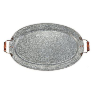 Plateau de service rectangulaire en métal galvanisé avec finition rustique et poignées en bois pour servir des aliments et des boissons à la maison - Product Image 6