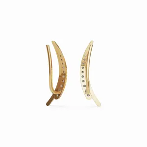 Pendientes de Diamantes Seraphina en Oro Amarillo de 18K, Corte Redondo, 20 Piezas de Diamantes en Venta - Product Image 4