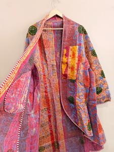 Veste longue traditionnelle faite à la main, vintage, Kantha Suzani, style bohème, pour tous, taille unique. - Product Image 6