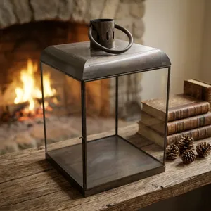 Farol de Hierro Hecho a Mano con Paneles de Vidrio, Acabado Antiguo, Portavelas Decorativo para el Hogar, Bodas, Festivales, Regalo Único - Product Image 4