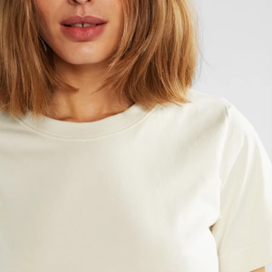 Camisetas Personalizadas Casuales de 220 Gramos, Transpirables, con Logotipo Estampado en el Cuello, de Manga Corta para Mujer - Product Image 4