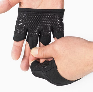 Cheap Unisex Non <b>Slip</b> Gym Fitness Deadlift Breathable <b>Half</b> Finger Weightlifting Gloves - Product Image 5