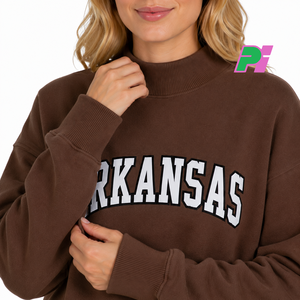 Sweat-shirt à col montant personnalisé avec lettrage appliqué, broderie de haute qualité, couleur marron, style Arkansas - Product Image 6