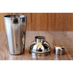 Coctelera Profesional de Acero Inoxidable de Tres Piezas, Herramienta de Mezcla para Bar, Elegante Set para Preparación de Bebidas - Product Image 1