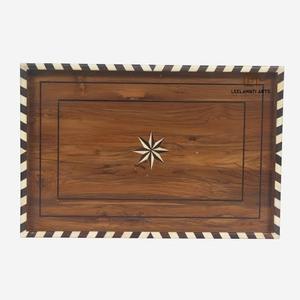 Plateau de service en résine, plateau de rangement en bois, rectangulaire, verni, design classique, à un seul niveau, pour table, rangement élégant - Product Image 1