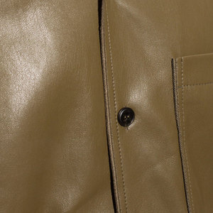 Chemise en cuir naturel pour homme – Cuir souple de qualité supérieure, coupe ajustée, boutonnée sur le devant, style décontracté contemporain, conception personnalisée, fabricant en gros - Product Image 6