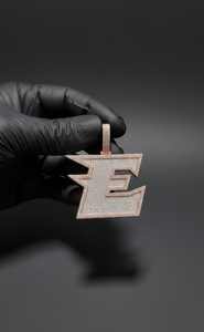 Pendentif Hip Hop personnalisable lettre E serti de moissanite en argent sterling 925 – Bijoux fins et breloques - Product Image 5