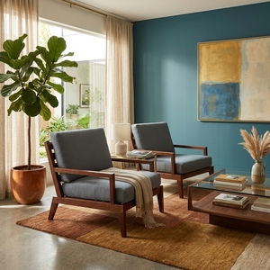 Fauteuil de salon en teck massif avec coussin gris, fauteuil d'appoint artisanal, mobilier moderne - Product Image 5