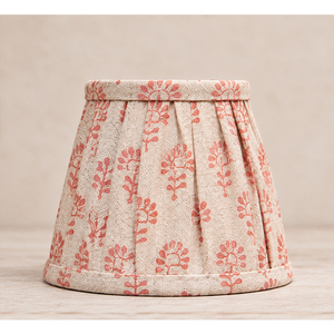 Abat-jour en lin floral rose de qualité supérieure |   Abat-jour plissé artisanal pour la maison, l'hôtel et l'éclairage intérieur - Product Image 4