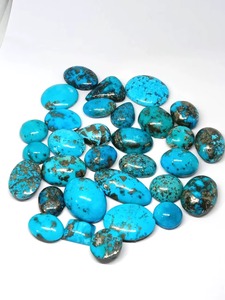 Cabochons en turquoise iranienne naturelle, formes et tailles variées, sculptés à la main, pierres précieuses en vrac pour la fabrication de bijoux - Product Image 4