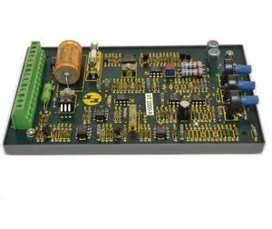 สินค้าขายดี Rexroth VT-2000 รุ่น VT2000BS40,VT2000BS40G,VT2010BS40,VT2013BS40,VT2000BK40,VT2010BK40,VT2013BK40,VT-2000-5X แอมพลิฟายเออร์ - Product Image 1