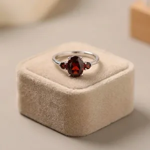 Anillo de Compromiso y Boda Vintage Hecho a Mano en Plata de Ley 925 con Circonita, Engaste de Garras, Piedra Natural Certificada por Terceros - Product Image 4