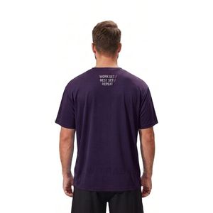 T-shirt d'entraînement Deep Purple à texte minimaliste, respirant, à séchage rapide, en polyester, pour la gym et le fitness - Product Image 2