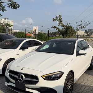 รถยนต์เมอร์เซเดส-เบนซ์ C300 ปี 2024 มือสอง - Product Image 1